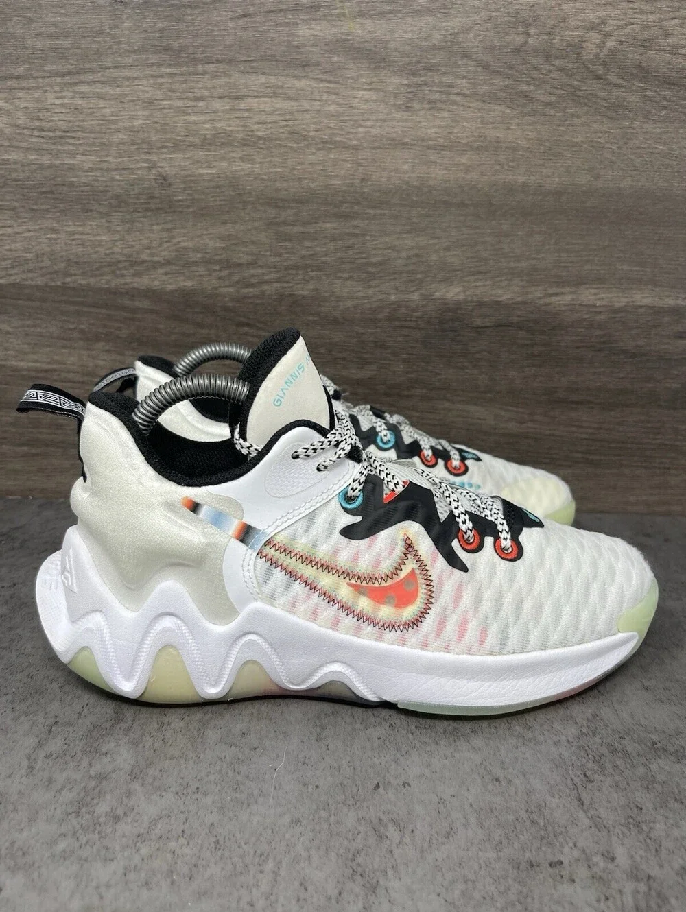 Nike giannis immortality